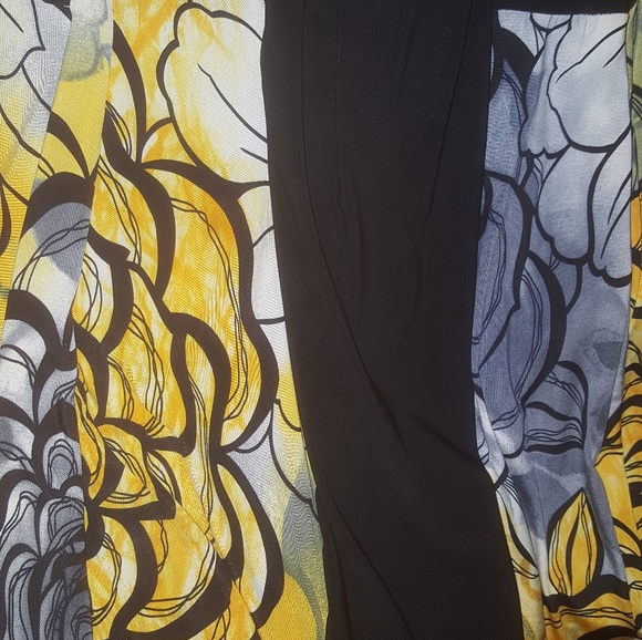 ➿ STUNNING FLOOR LENGTH STRAPLESS ➿ - Picture 4 of 5